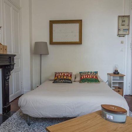 Ferienwohnung Le Petit Cosy Angers Exterior foto